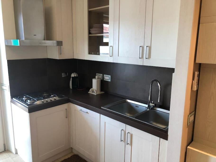 Apartamento Emmanuele House Tuscolana Roma
